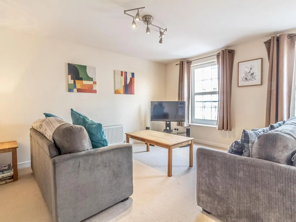 Pass The Keys Spacious And Central Flat, Sleeps 5 location