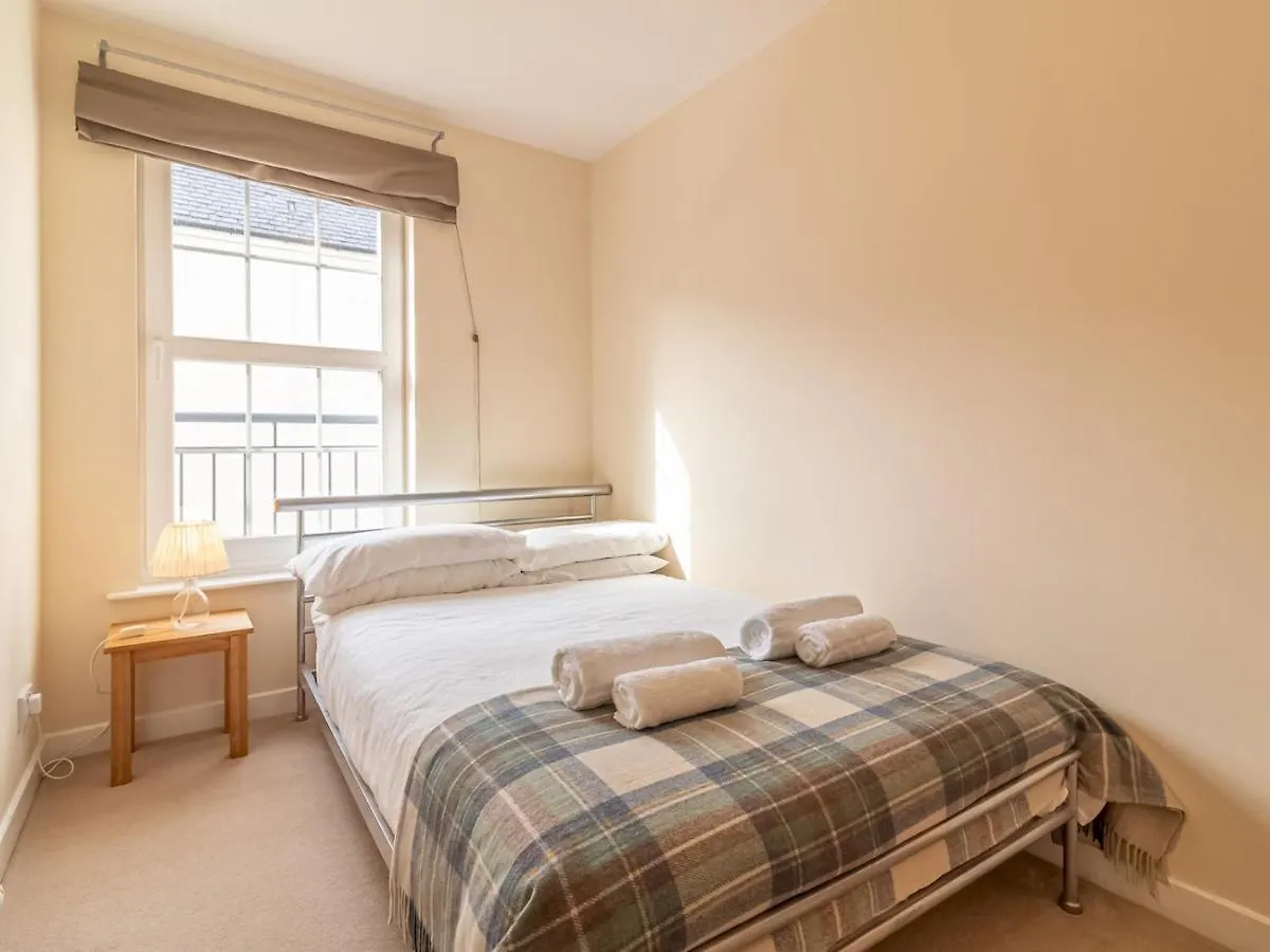 Pass The Keys Spacious And Central Flat, Sleeps 5 Edimburgo 0*,