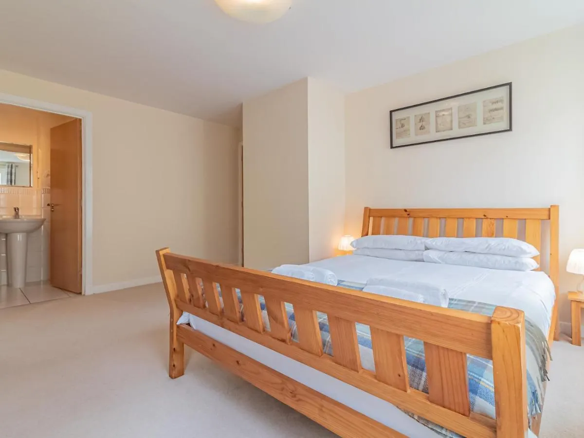 Pass The Keys Spacious And Central Flat, Sleeps 5 Edimburgo