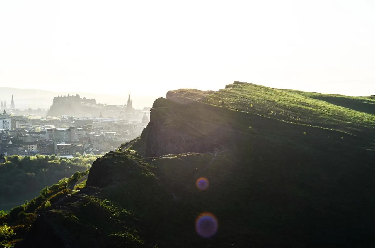 Pass The Keys Spacious And Central Flat, Sleeps 5 Edimburgo Apartamento
